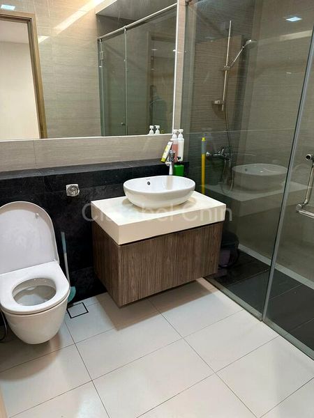 2 Bed Apartment (Condo) for Rent in  The Red House - Image 8